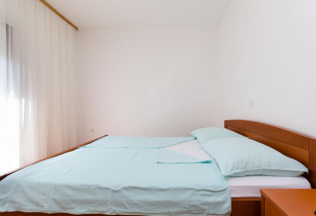 Apartments Ruza A ロパール エクステリア 写真
