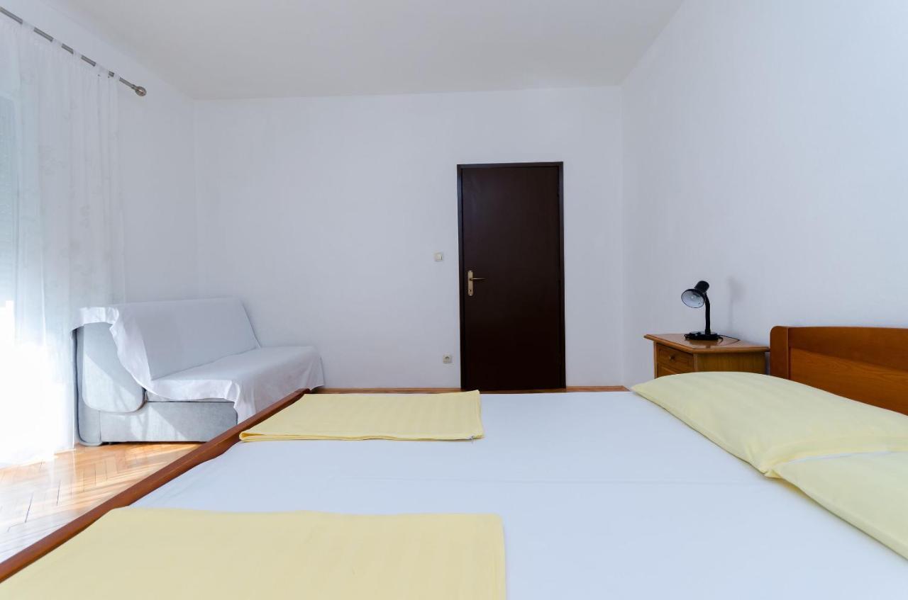 Apartments Ruza A ロパール エクステリア 写真