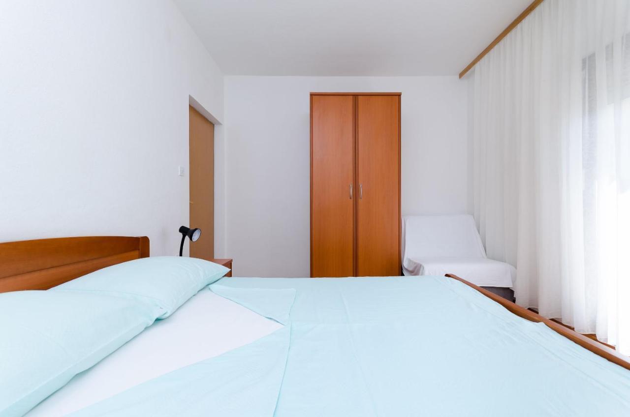 Apartments Ruza A ロパール エクステリア 写真